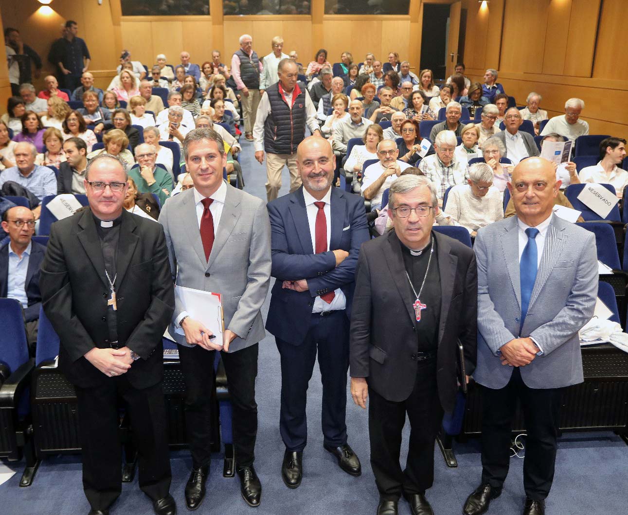 «Muchas personas trabajan sin papeles, pero todos tienen una dignidad sagrada»